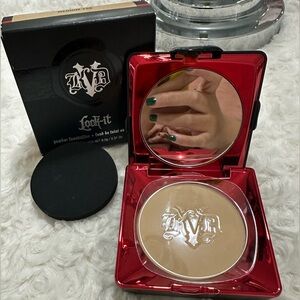 KVD Powder Foundation